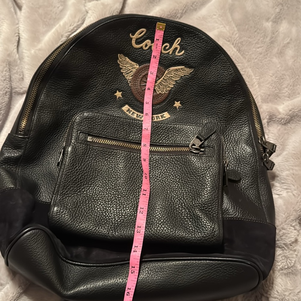 Coach backpack. - Picture 4 of 9